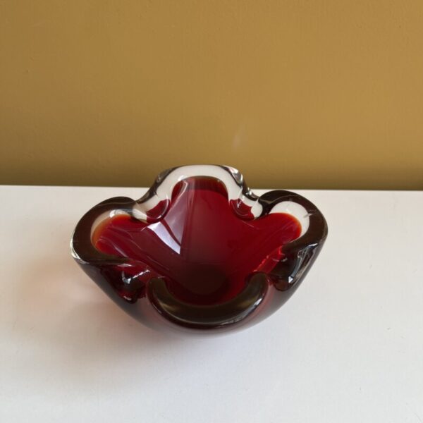 Asbak Muranoglas rood Italië vintage