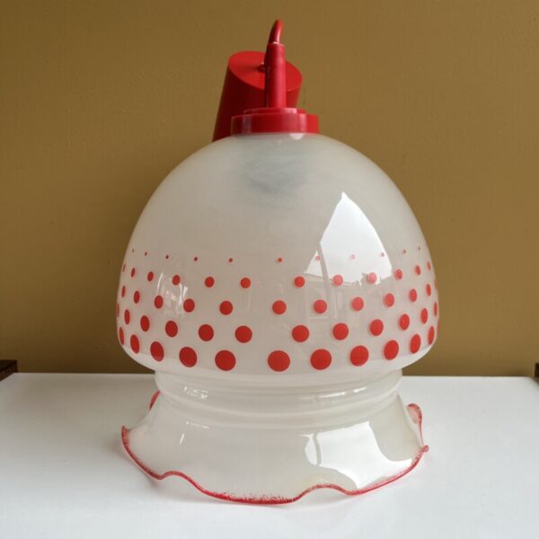 vintage hanglamp opaalglas rode stippen